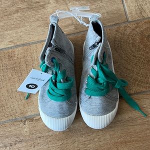 NWT cat and Jack boys high tops Sz 10